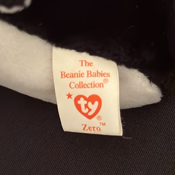 Beanie Babies 1998 Zero the penguin (no tag) and 2002 Jinglepup ornament (mlb) - Picture 2 of 10
